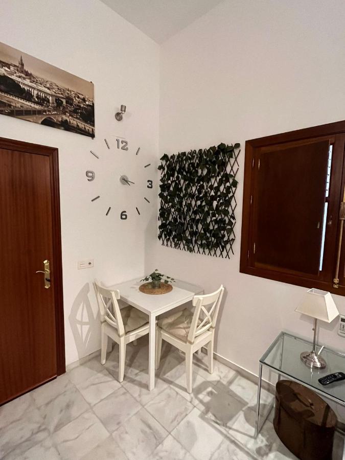 Elegant Duplex Isidoro Apartment Sevilha Exterior foto